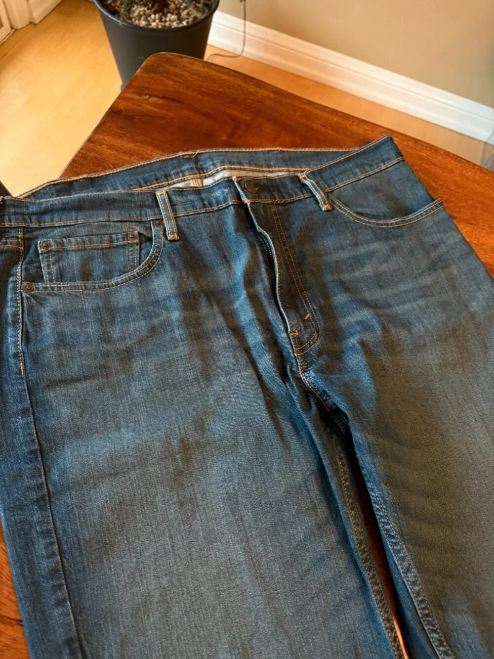 Levi's 514 - Faded Wash - 40x30 Like New